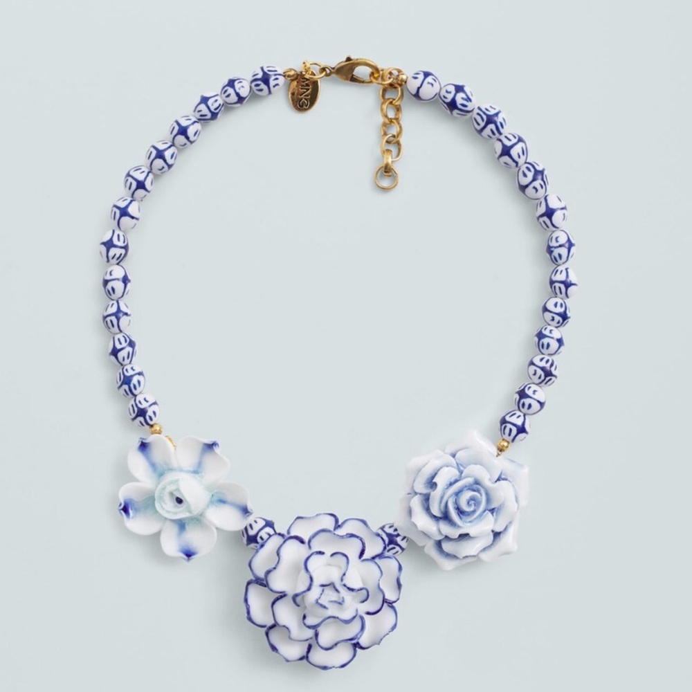Ceramic flower necklace